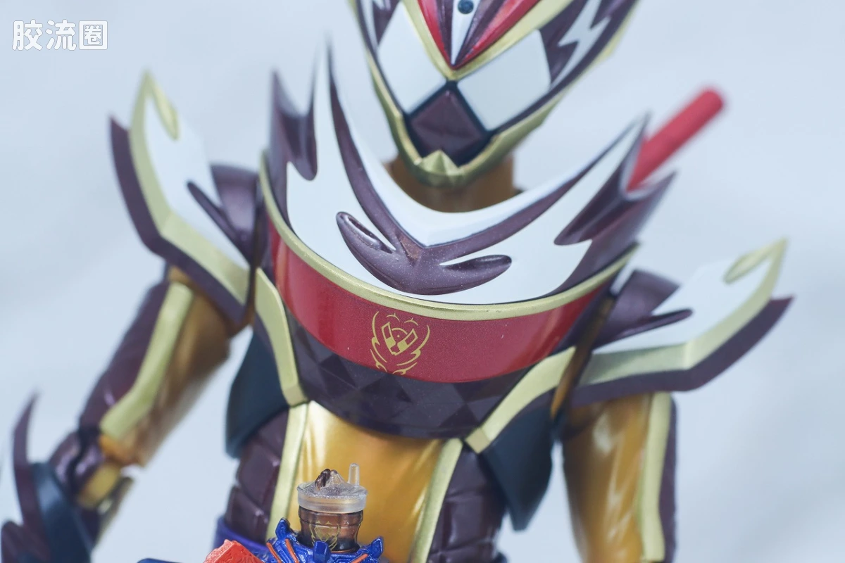 SHF 假面骑士限定版 假面骑士Valen/瓦伦 冰沙特装＆“松脆”效果配件套装 - 图片